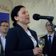 Položení_základního_kamene_opravy_Zámecké_jízdárny_02_2014